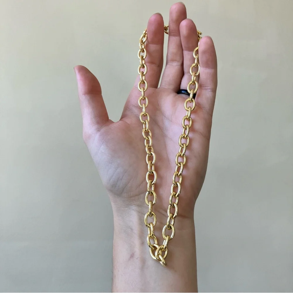 Target Chunky Gold Toned Chain Necklace 17.5”